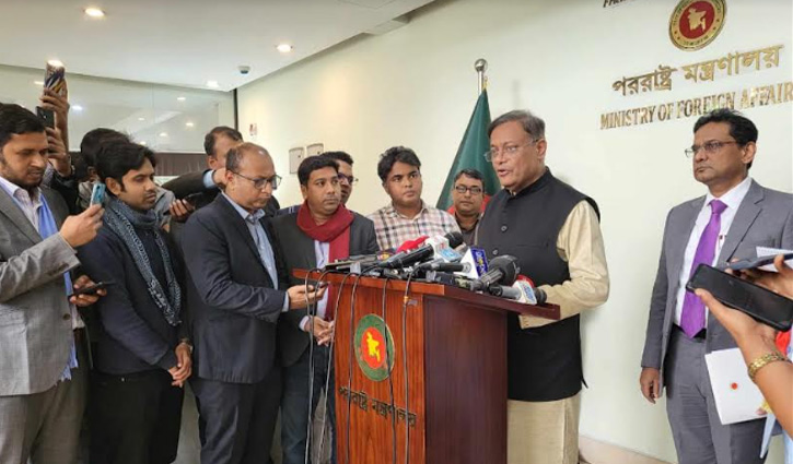 বাংলাদেশে গণতন্ত্রের ধারাবাহিকতা রক্ষায় ভারতের সহযোগিতার আশ্বাস-পররাষ্ট্রমন্ত্রী