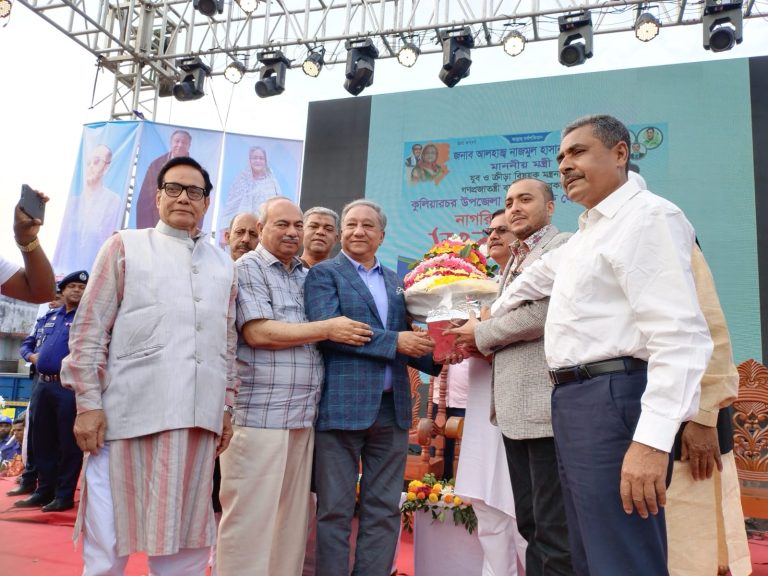 যুব ও ক্রিড়া মন্ত্রী আলহাজ্ব নাজমুল হাসান পাপনকে নাগরিক সংবর্ধনা