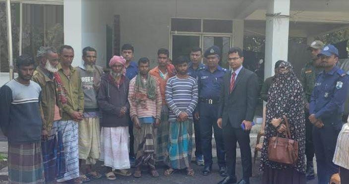 কালিহাতীতে অভয়াশ্রমে মাছ ধরার অপরাধে ৯ জেলেকে জরিমানা