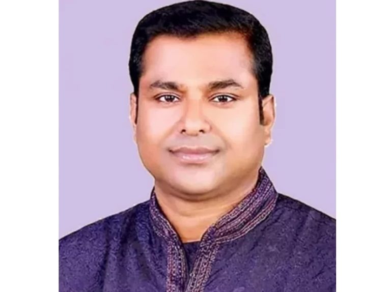 টাংগাইলের বড় মনিকে শহর আওয়ামী লীগের পদ থেকে অব্যাহতি