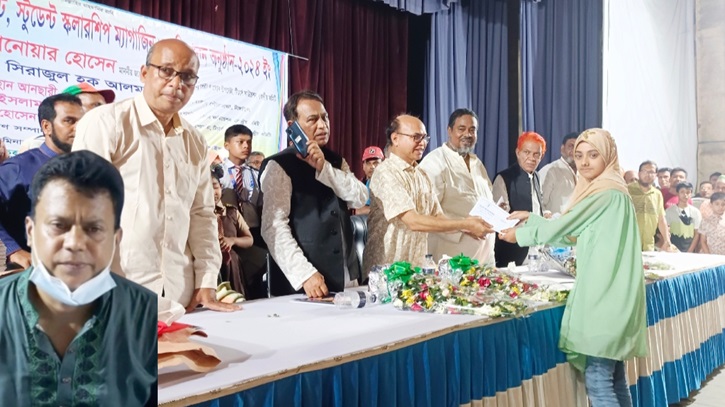 টাংগাইলে মেধাবী ছাত্রছাত্রীদের বৃত্তি প্রদান