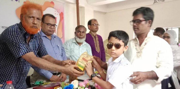 কালিহাতীতে বৃত্তি প্রদান অনুষ্ঠান