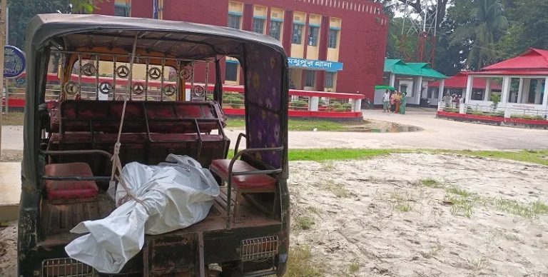 মধুপুরে এক বৃদ্ধর ঝুলন্ত মরদেহ উদ্ধার