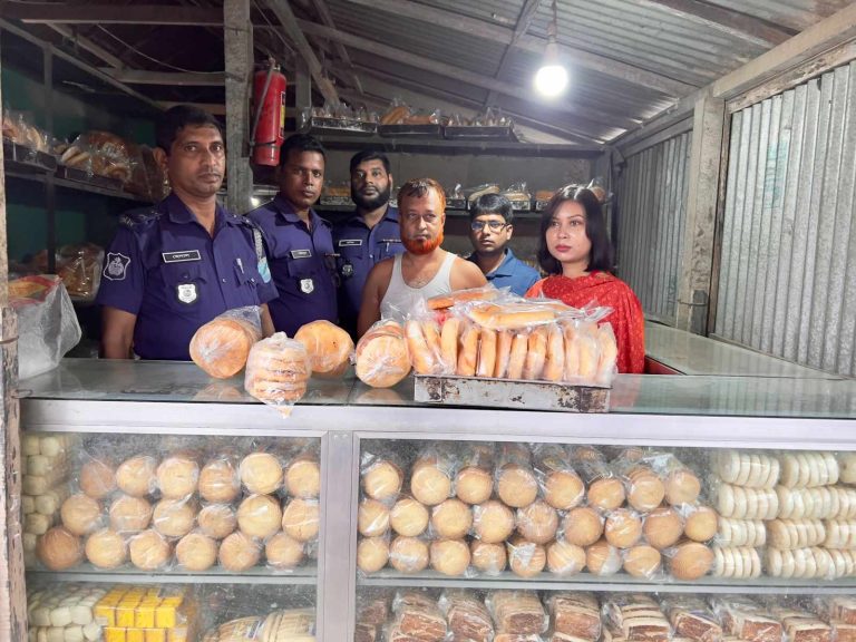 মধুপুরে চাঁদমণি ব্রেড ও বিস্কুট ফ্যাক্টরিকে জরিমানা