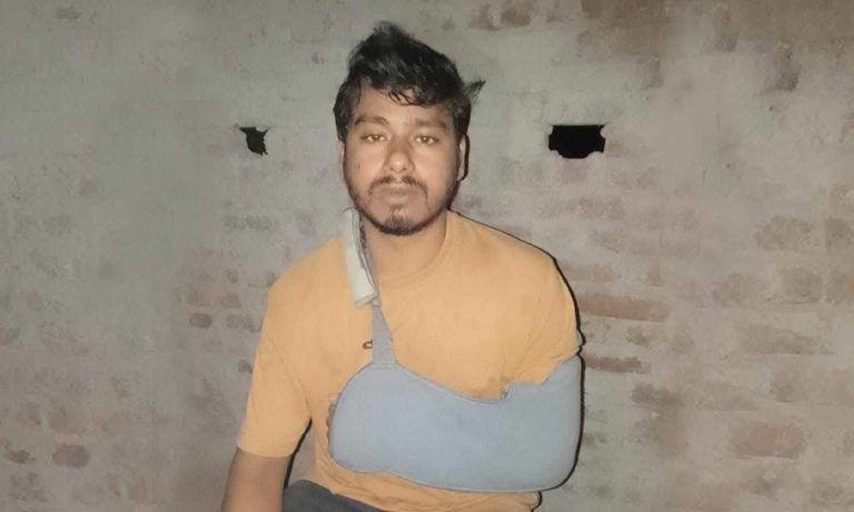 মির্জাপুরে আন্দোলনে আহত লিকসনের মানবেতর জীবনযাপন