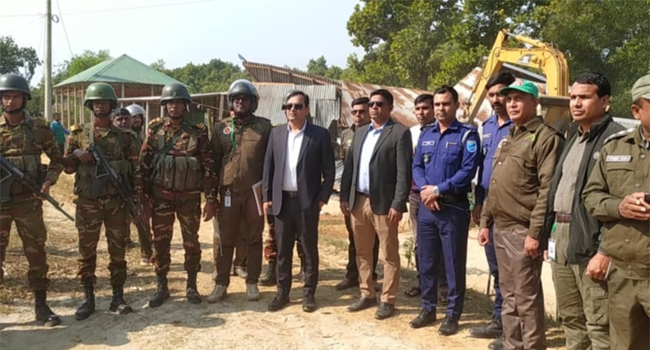 মির্জাপুরে বনের অবৈধ স্থাপনা উচ্ছেদ