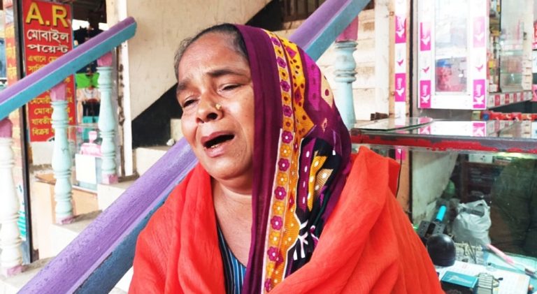 মির্জাপুরে কম্বল ও টাকা দেওয়ার কথা বলে স্বর্ণালংকার লুট