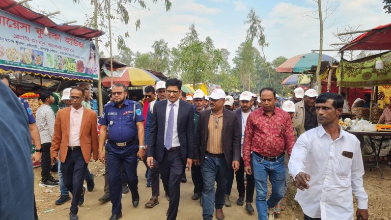 সখীপুরে ‘ফাইলা পাগলার মেলা’ যৌথবাহিনীর অভিযানে বন্ধ