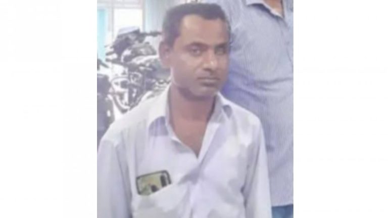 সখিপুরে মুদি দোকানিকে হত্যা