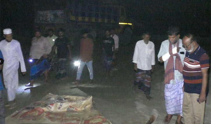 ট্রাকের চাকায় পিষ্ট হয়ে হেলপার নিহত
