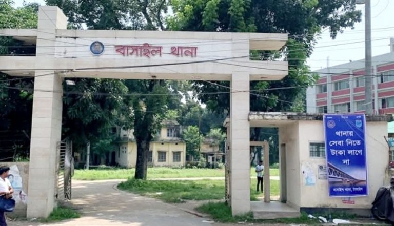 বাসাইলে মাদকাসক্ত নিরাময় কেন্দ্রের কর্মচারীকে পিটিয়ে হত্যার অভিযোগ