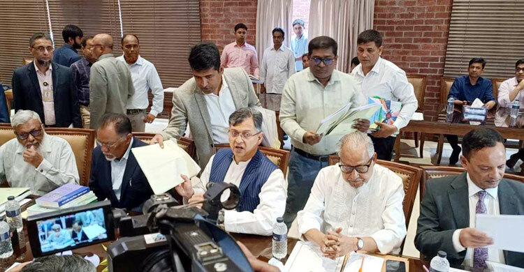 রাষ্ট্র পরিবর্তনের জন্য লড়াই বিশ্বের ইতিহাসে বিরল: নজরুল ইসলাম খান