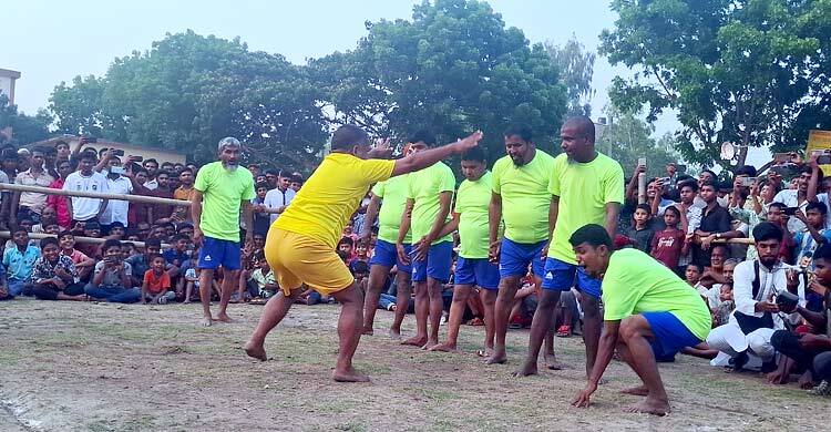টাংগাইলে দৃষ্টিপ্রতিবন্ধীদের ঐতিহ্যবাহী হাডুডু খেলা