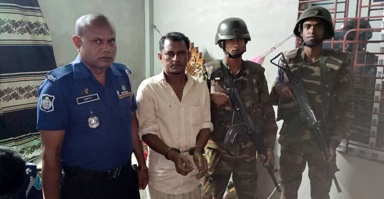 বাসাইলে শিক্ষার্থীকে শ্লীলতাহানির অভিযোগে স্কুলের দপ্তরি আটক