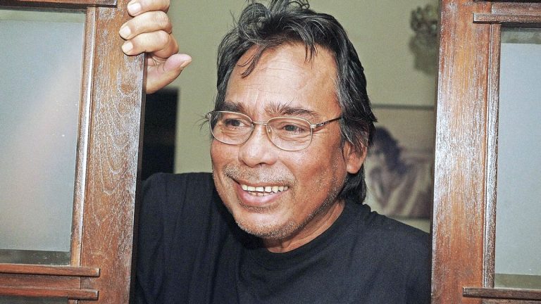 আজ ৭৪ বছরে পা রাখতেন হুমায়ুন ফরীদি
