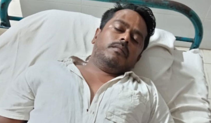 ভূঞাপুরে চাঁদা না দেওয়ায় ঠিকাদার‌কে হাতু‌ড়ি পেটা‌নোর অ‌ভি‌যোগ