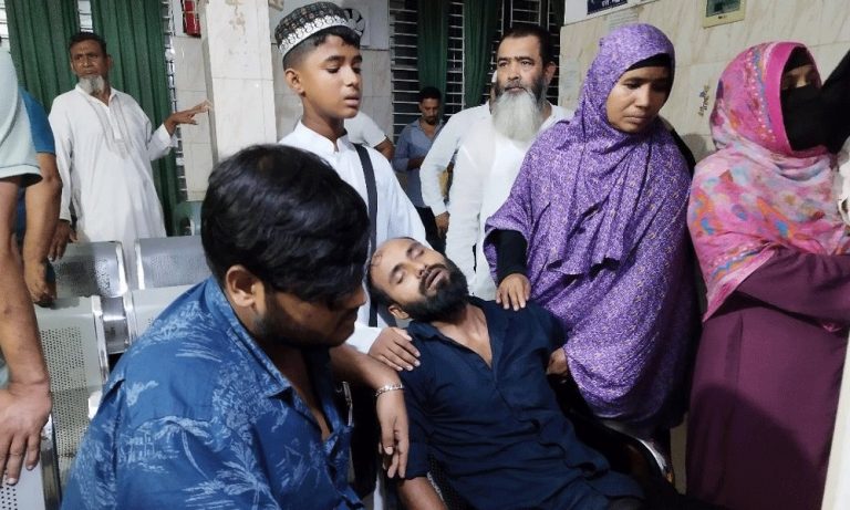 মির্জাপুরে টনসিল অপারেশনের পর শিশুর মৃত্যু, গাঢাকা দিয়েছে ক্লিনিক কর্তৃপক্ষ!!!
