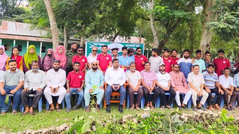 কালিহাতীতে ব্লাড ফাউন্ডেশনের বৃক্ষ বিতরণ কর্মসূচি অনুষ্ঠিত