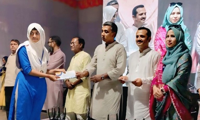কালিহাতীতে মেধাবী শিক্ষার্থীদের বৃত্তি প্রদান