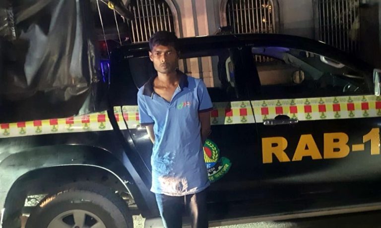 সখীপুরে স্ত্রীকে হত্যার পর পালিয়ে যাওয়া স্বামী মেহেদী হাসান গ্রেফতার