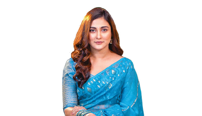 গ্রেফতারি পরোয়ানা অভিনেত্রী মেহজাবীনের বিরুদ্ধে