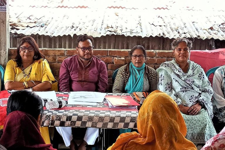 টাংগাইলে নারী নির্যাতন বিরোধী আন্তর্জাতিক প্রতিবাদ দিবস উদযাপিত