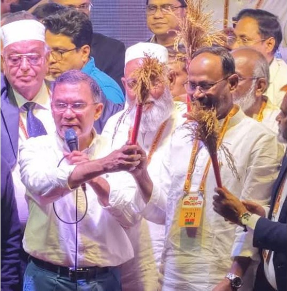 তারেক রহমানের কাছে উন্নয়নের ৭ দাবি টুকুর