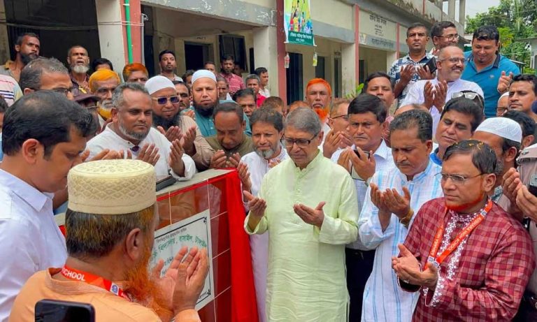 বিরোধী দল অযথা কাল্পনিক আস্ফালন করেছেন-আযম খান