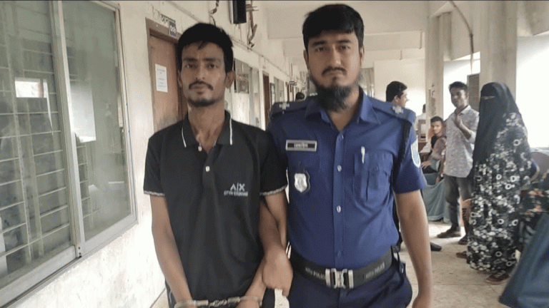 টাংগাইলে স্ত্রী-সন্তানের গায়ে আগুন দেয়ার মামলায় যাবজ্জীবন